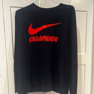 Nike Illinois Fighting Illini “CHAMPAIGN” XL Long Sleeve Shirt